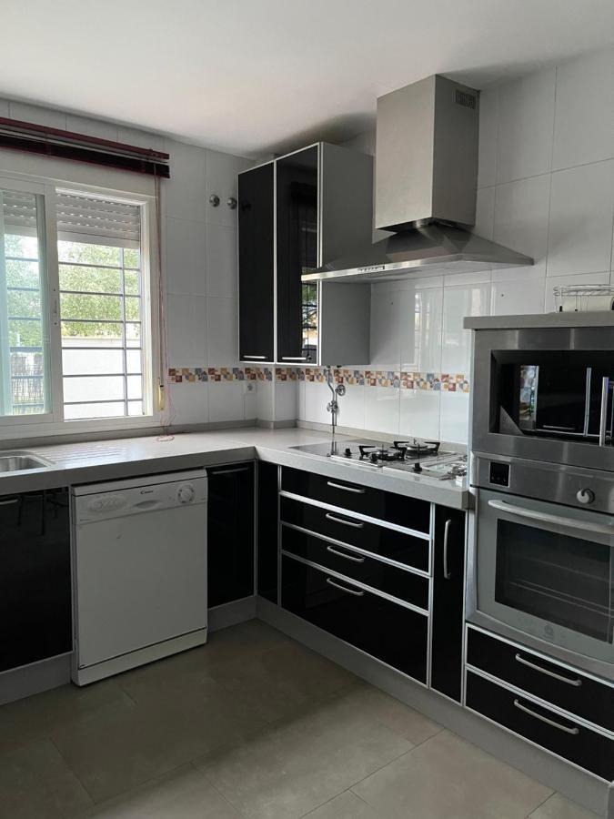 Exclusivo Chalet Sevilla. ¡Jardin & Cocina! Alcalá de Guadaira Екстериор снимка